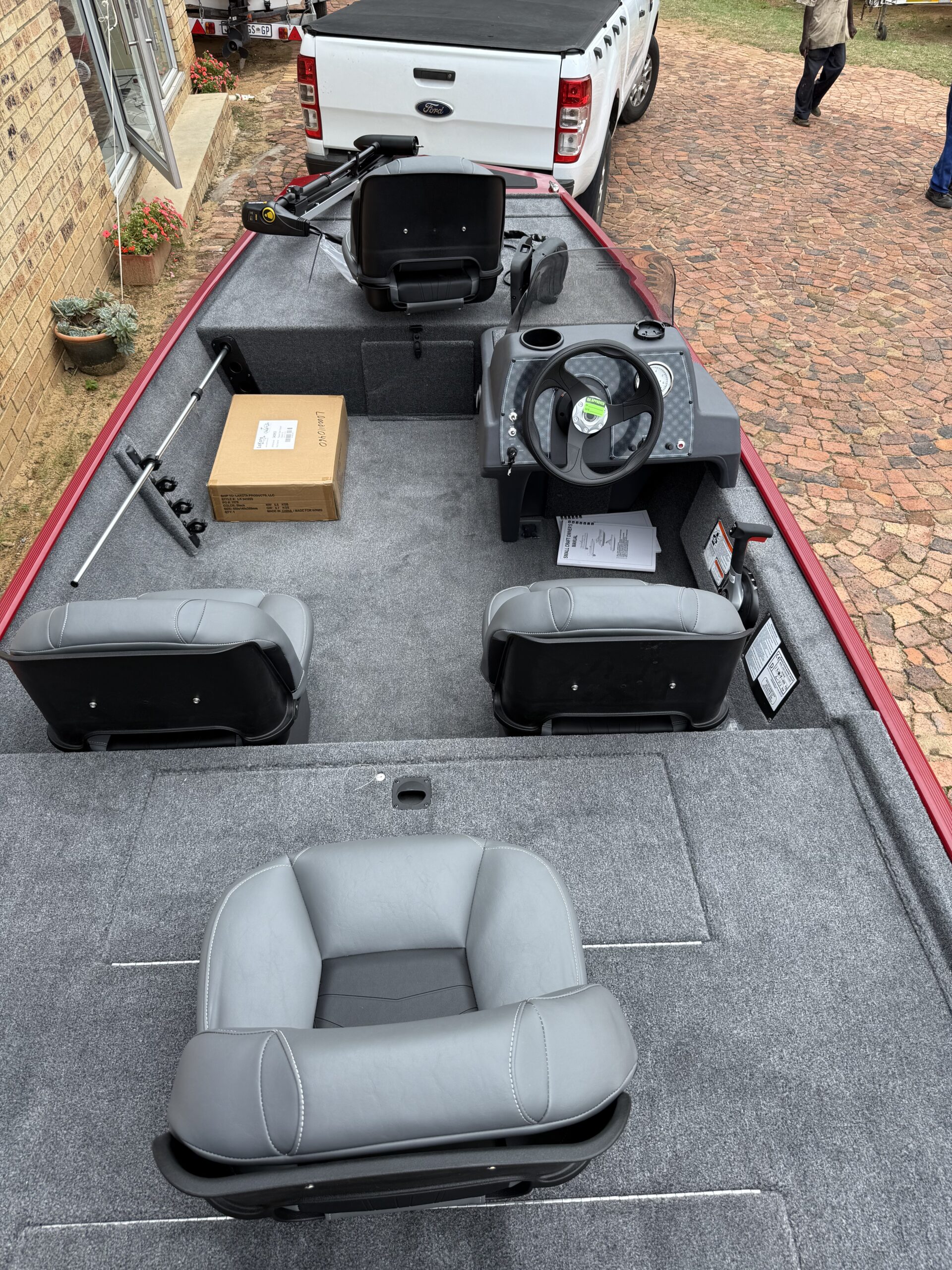 Bass Tracker Classic XL - Image 5