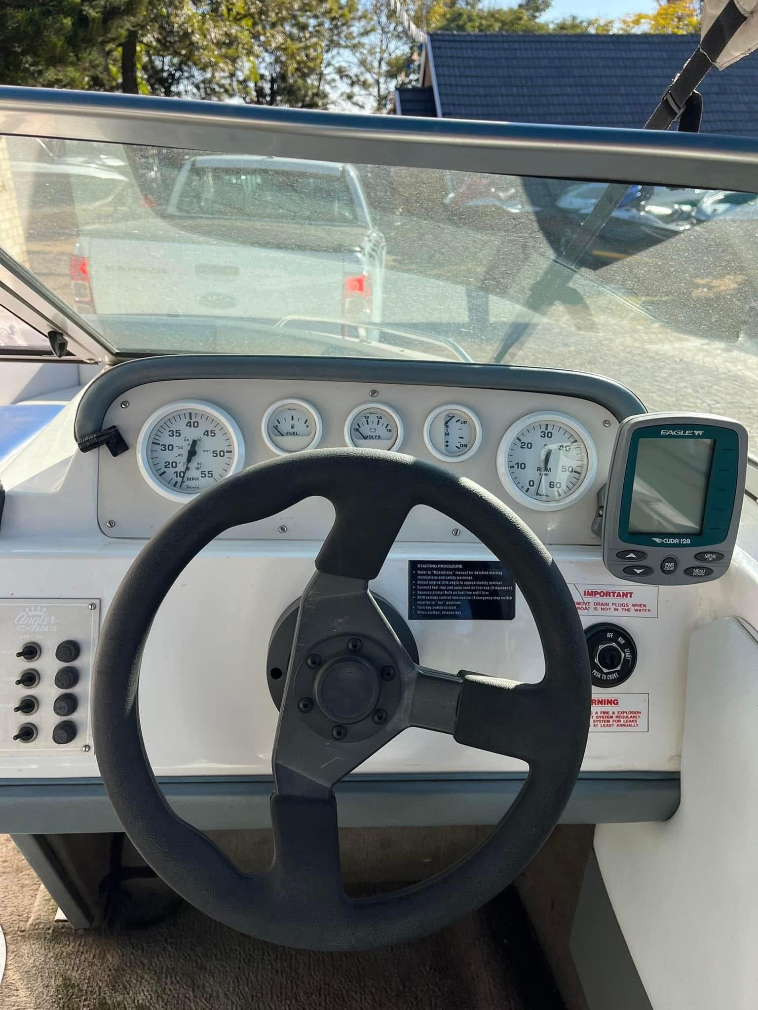 Sea-Ray 180 - Image 6