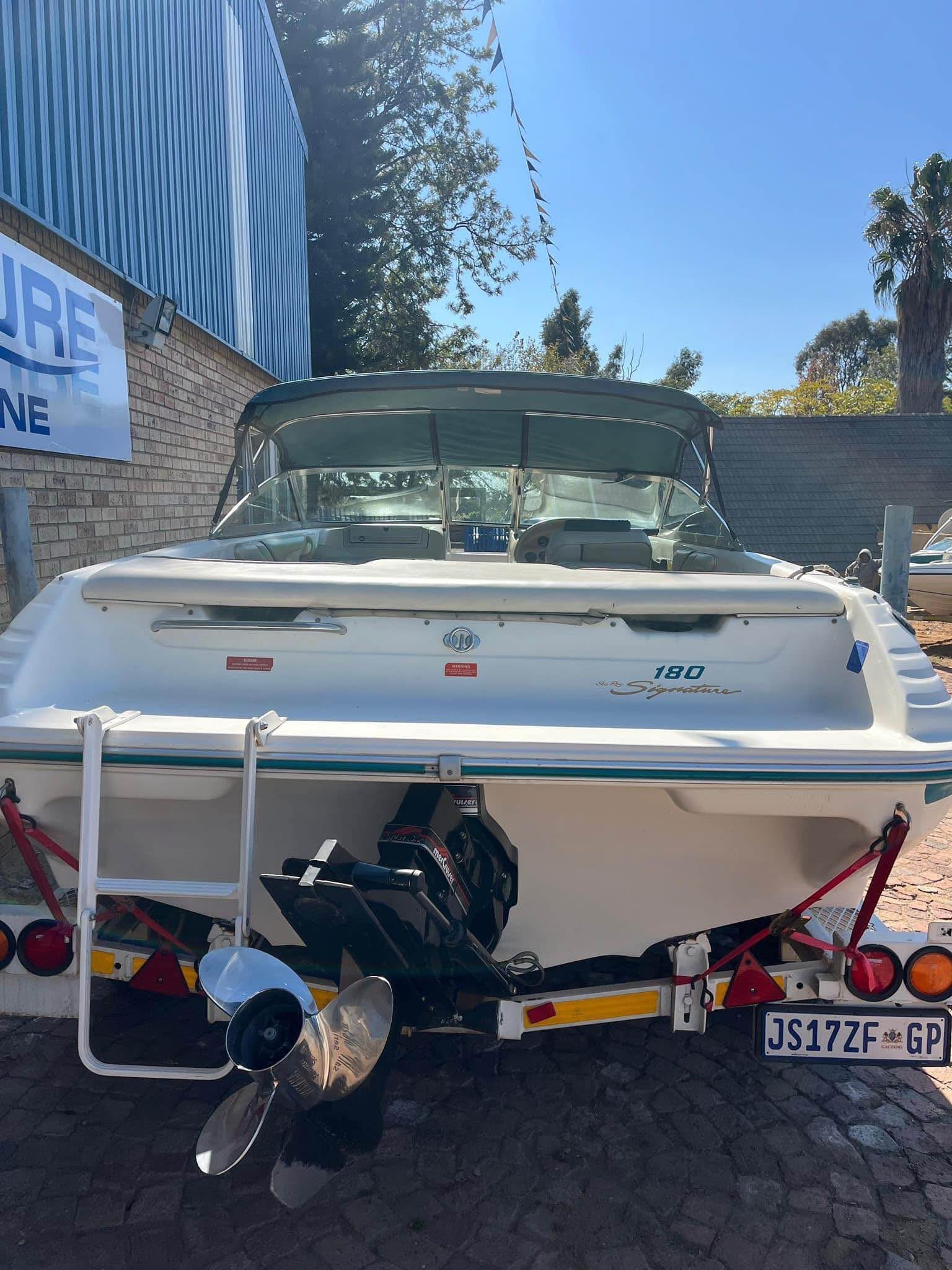 Sea-Ray 180 - Image 3