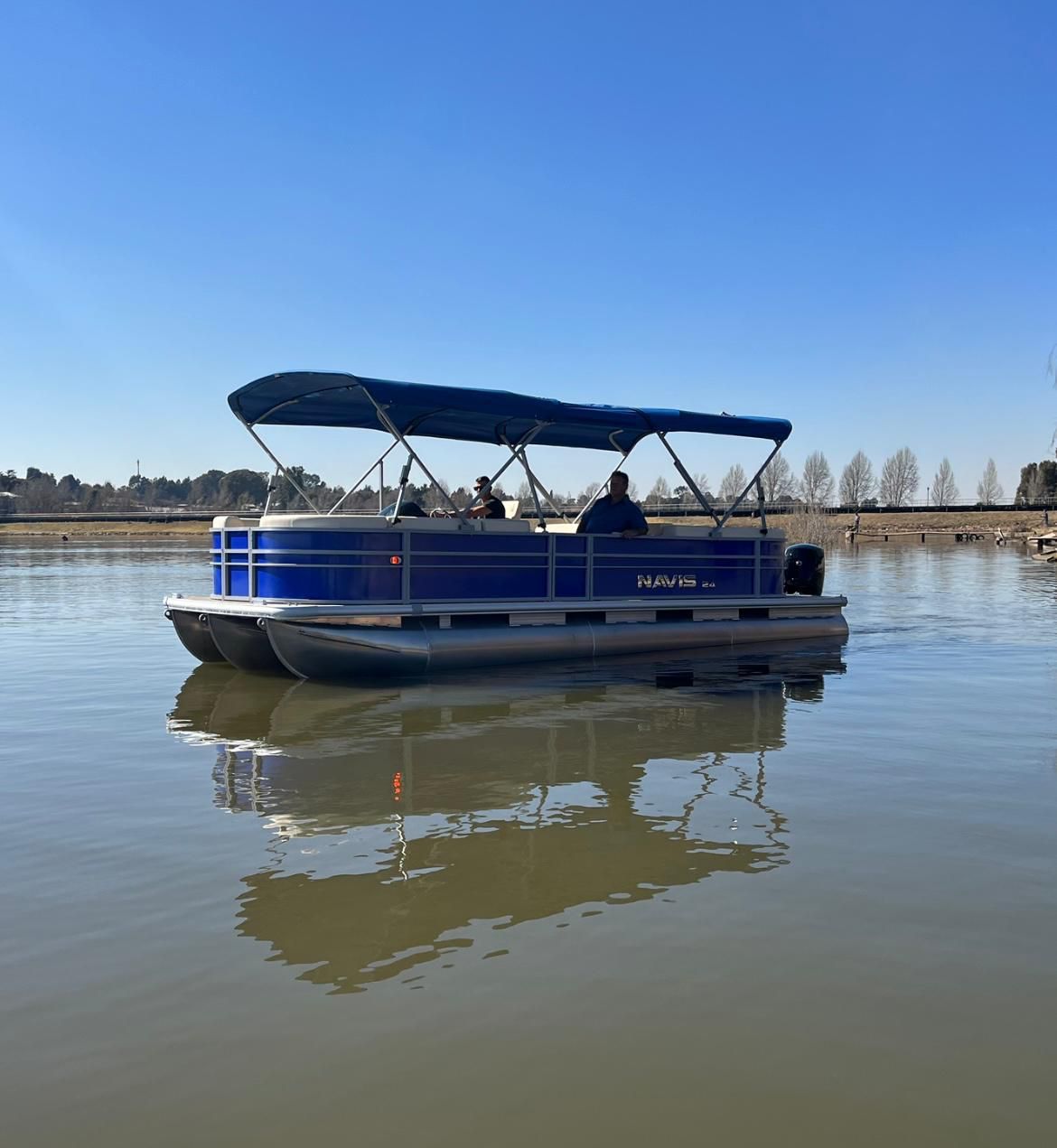Navis 24 Pontoon