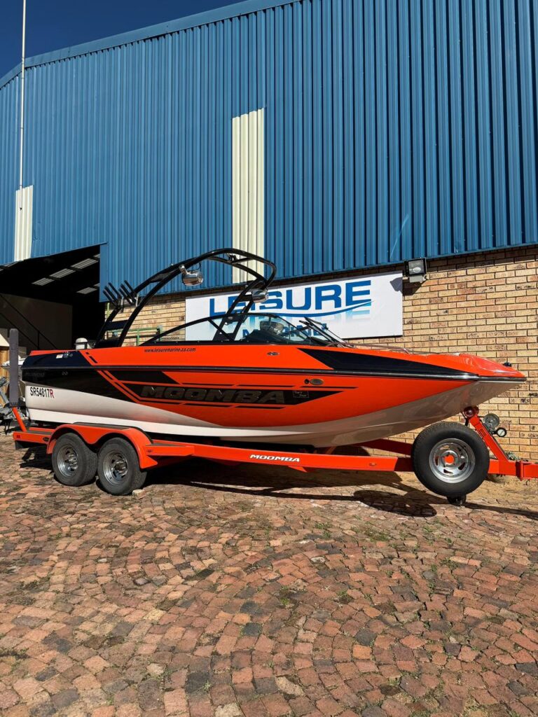 Moomba Mondo