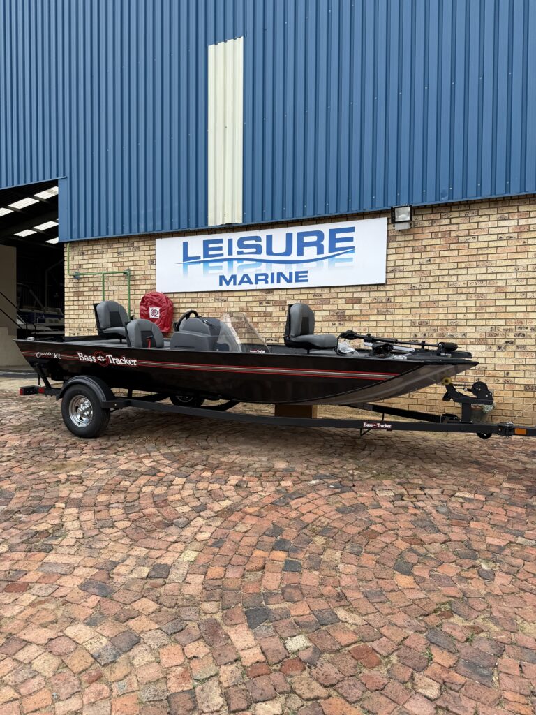 Bass Tracker